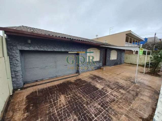 Casa com 2 quartos à venda na Rua Ronald José Carboni, Capão da Imbuia, Curitiba por R$ 700.000