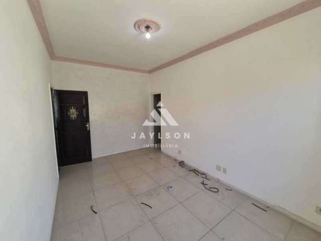 Apartamento com 2 quartos à venda na Rua Engenheiro Moreira Lima, Penha Circular, Rio de Janeiro, 71 m2 por R$ 200.000