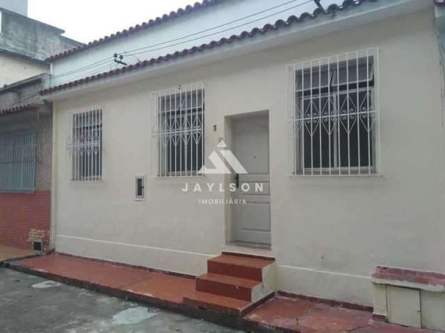 Casa com 3 quartos à venda na Rua Francisco Eugênio, São Cristóvão, Rio de Janeiro, 45 m2 por R$ 260.000