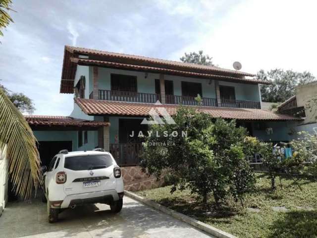 Casa com 3 quartos à venda na Rua Igarapava, Parati, Araruama, 182 m2 por R$ 430.000