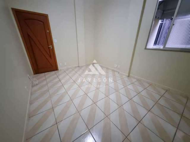 Apartamento com 2 quartos à venda na Avenida Oliveira Belo, Vila da Penha, Rio de Janeiro, 61 m2 por R$ 300.000