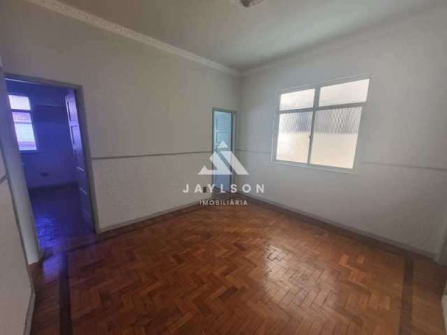 Apartamento com 2 quartos à venda na Rua Macapuri, Penha, Rio de Janeiro, 60 m2 por R$ 250.000