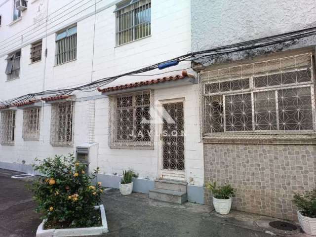 Apartamento com 3 quartos à venda na Estrada da Água Grande, Irajá, Rio de Janeiro, 71 m2 por R$ 255.000