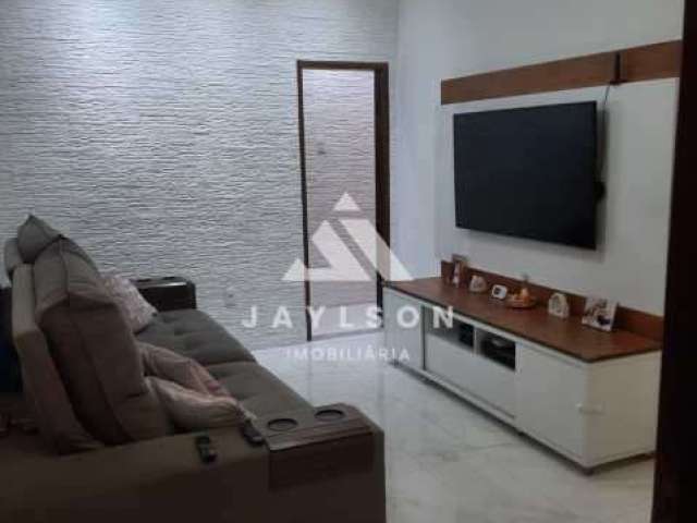 Casa com 2 quartos à venda na Rua Padre Boss, Jardim América, Rio de Janeiro, 70 m2 por R$ 250.000