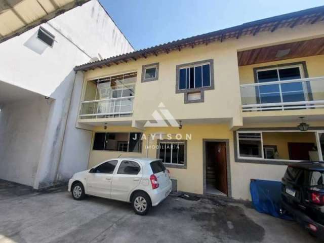 Casa com 2 quartos à venda na Rua Xavier Curado, Marechal Hermes, Rio de Janeiro, 68 m2 por R$ 330.000