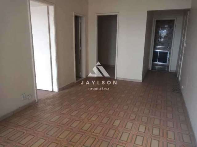 Apartamento com 2 quartos à venda na Avenida Governador Leonel de Moura Brizola, Centro, Duque de Caxias, 66 m2 por R$ 150.000