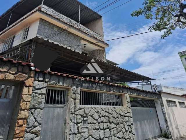 Casa com 6 quartos à venda na Rua Quito, Penha, Rio de Janeiro, 199 m2 por R$ 850.000