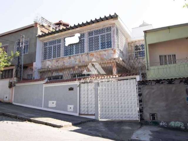 Casa com 5 quartos à venda na Rua Santos Titara, Todos os Santos, Rio de Janeiro, 277 m2 por R$ 650.000