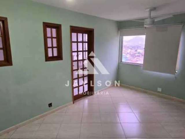 Apartamento com 2 quartos à venda na Rua Boiaca, Bento Ribeiro, Rio de Janeiro, 52 m2 por R$ 212.400