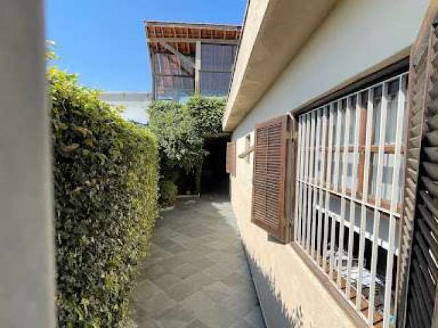 Sobrado com 2 dormitórios à venda, 250 m² por R$ 625.000,00 - Vila Helena - Santo André/SP