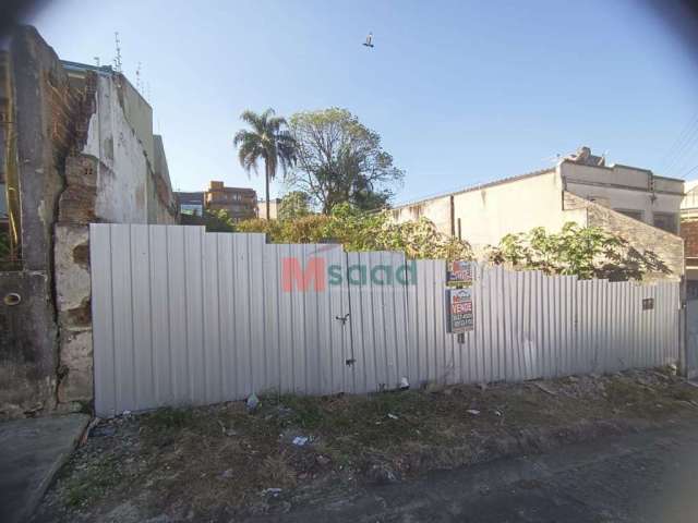 Terreno á Venda no Bairro Centro