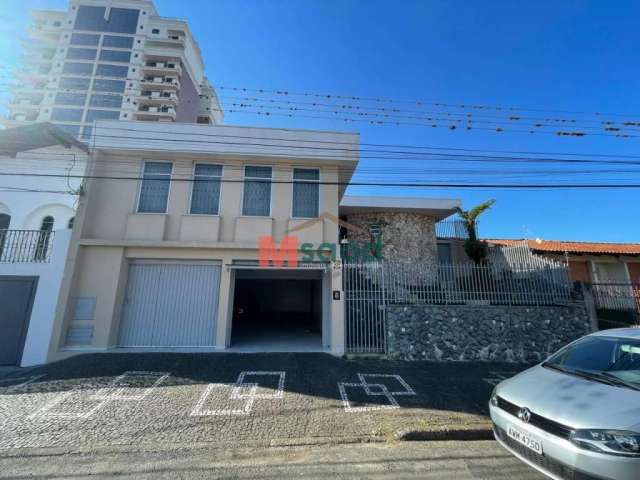 Casa Comercial para Locação no Jardim Carvalho