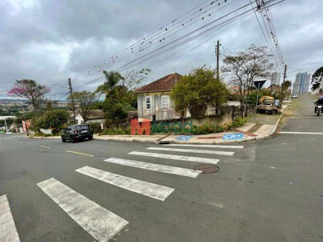 Ótimo terreno de esquina - prioximo ao centro