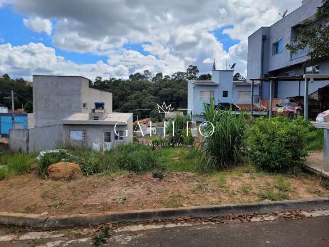 Vende-se terreno de 181 m² em Várzea Paulista SP