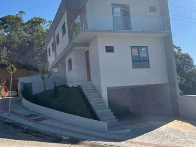 Casa com 3 quartos à venda no Aymoré, Guabiruba , 104 m2 por R$ 499.000