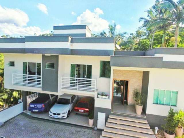 Casa com 2 quartos à venda no Primeiro de Maio, Brusque , 200 m2 por R$ 1.500.000