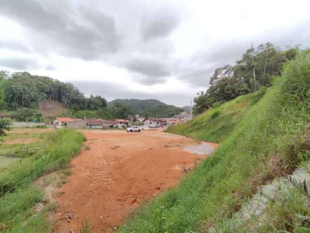 Terreno comercial à venda no São Pedro, Brusque  por R$ 550.000