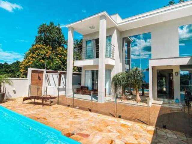 Casa com 3 quartos à venda no Souza Cruz, Brusque , 300 m2 por R$ 1.950.000