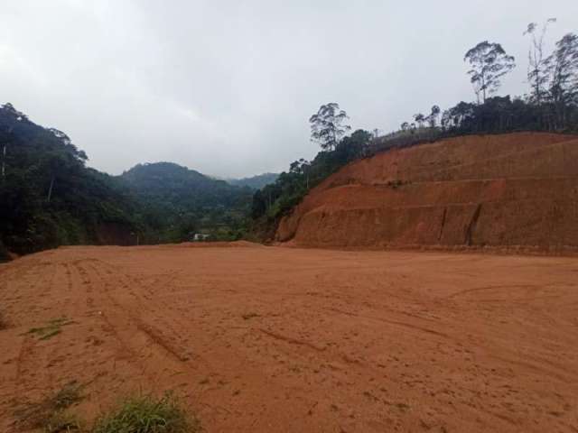 Terreno à venda no Zantão, Brusque , 3327 m2 por R$ 699.000