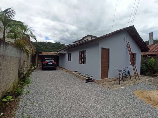 Casa com 3 quartos à venda no Limeira Baixa, Brusque , 80 m2 por R$ 340.000