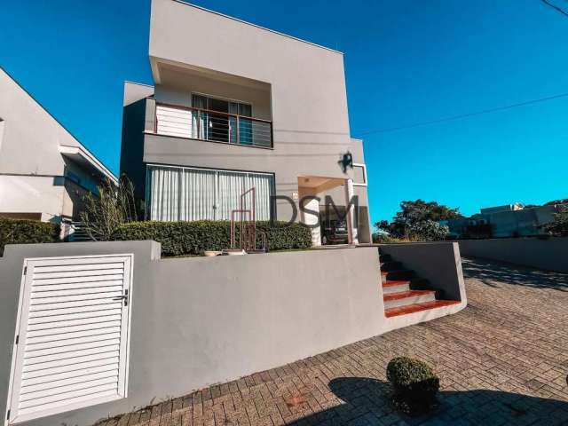 Casa com 3 quartos à venda no Primeiro de Maio, Brusque , 240 m2 por R$ 1.530.000