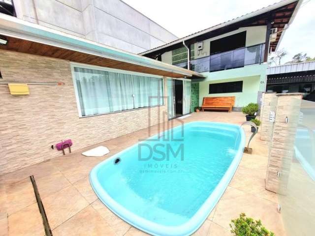 Casa com 3 quartos à venda no Guabiruba Sul, Guabiruba , 270 m2 por R$ 985.000