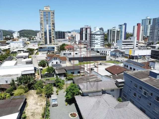 Apartamento com 3 quartos à venda no Centro I, Brusque , 156 m2 por R$ 750.000