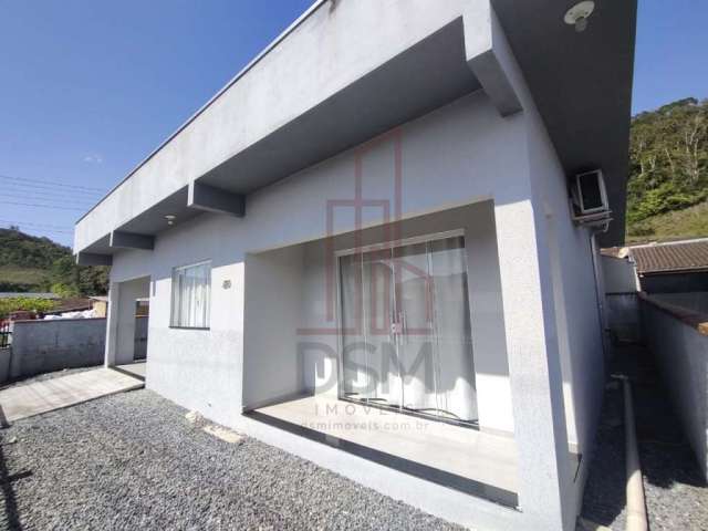 Casa com 3 quartos à venda no Centro, Guabiruba , 104 m2 por R$ 400.000