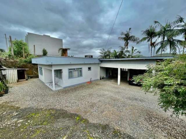 Casa com 3 quartos à venda no Dom Joaquim, Brusque , 100 m2 por R$ 430.000