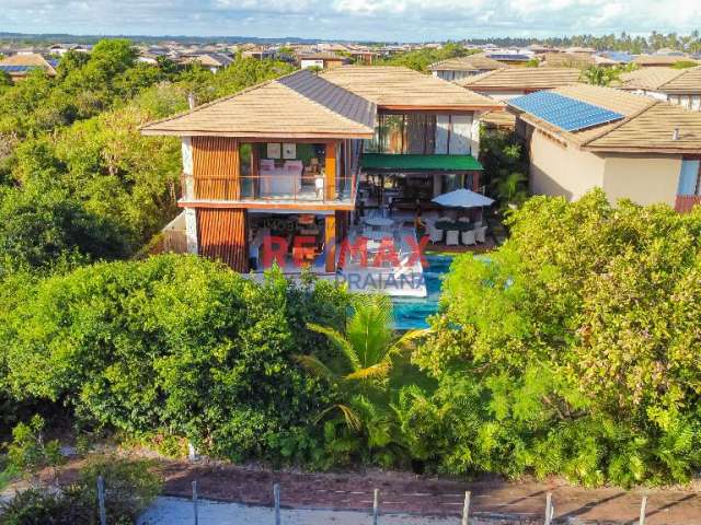 Casa com alto padrão de construção e acabamento a venda Cond. dos Ipês em Praia do Forte