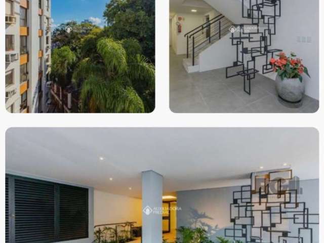 Apartamento em Porto Alegre no Bairro Petrópolis, Apartamento 2 dormitórios sendo 1 suíte, com churrasqueira,  living dois ambientes.&lt;BR&gt;Prédio com elevador salão de festas e estacionamento cobe