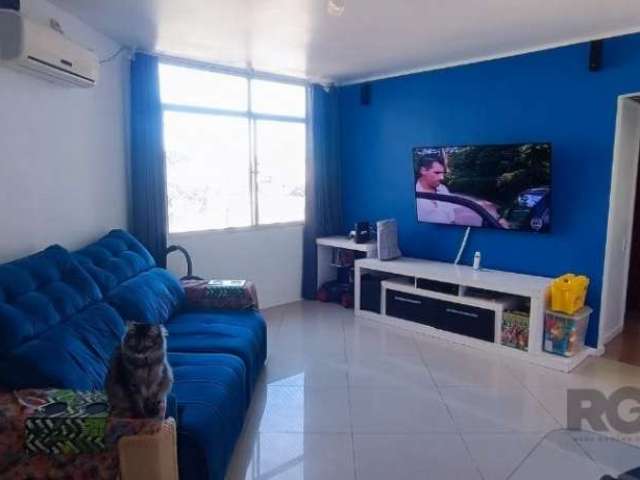 Excelente apartamento de 02 dormitórios, living para 02 ambientes, cozinha, área de serviço, banheiro social.&lt;BR&gt;Condomínio em ótima localização, portaria 24 horas, quadra de esportes, salão de 