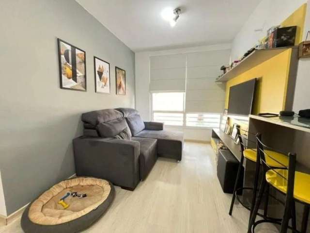 Excelente apartamento semimobiliado com 53,50mts privativos no Condomínio Altos do Mirador no bairro Santo Antonio. Imóvel com dois dormitórios, sendo uma suíte, banho social, cozinha americana, livin