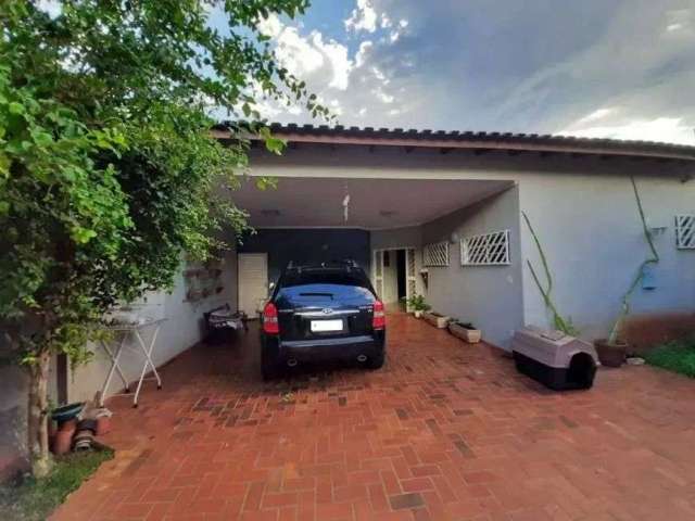 Casa com 3 dormitórios à venda, 223 m² por R$ 850.000,00 - Vila Ana Maria - Ribeirão Preto/SP