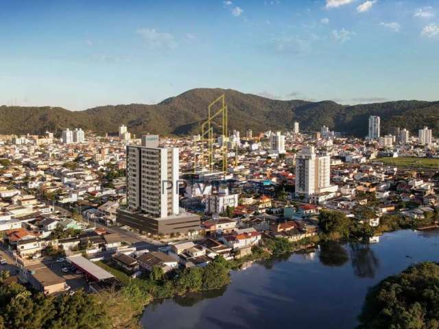 Apartamento para Venda em Itajaí, São João, 2 dormitórios, 1 suíte, 2 banheiros, 2 vagas