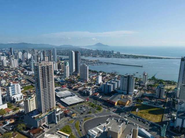 Apartamento para Venda em Itajaí, Centro, 2 dormitórios, 2 suítes, 3 banheiros, 1 vaga