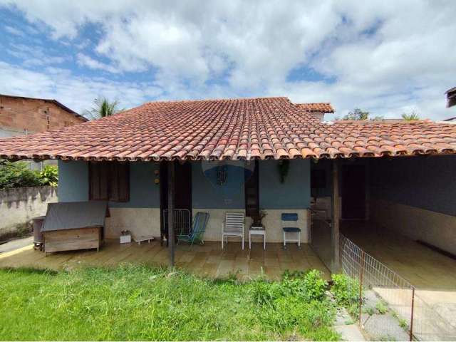 Casa com 04 quartos em Itaipu, Maravista, perto da Av. Central