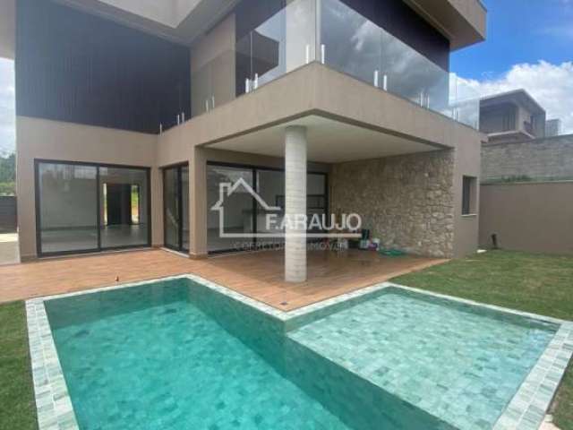 Casa (Sobrado) alto padrão com 3 suítes 1 master/closet e 5 banheiros à Venda com 411m² de area total por R$ 2.600.000.