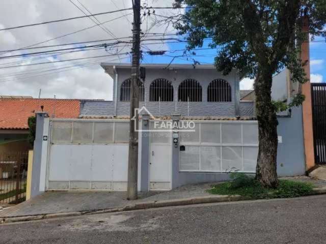 Espetacular Casa à Venda no Trujillo, Sorocaba: Versatilidade e Conforto em um Único Imóvel!