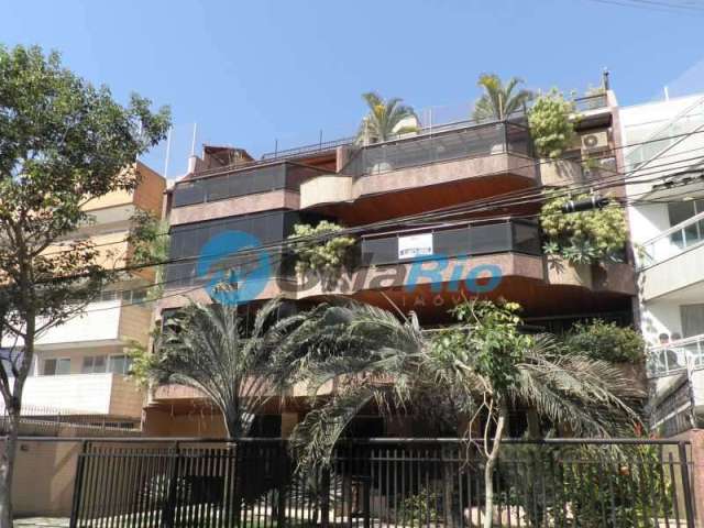 Apartamento com 3 quartos para alugar na Avenida Genaro de Carvalho, Recreio dos Bandeirantes, Rio de Janeiro, 190 m2 por R$ 4.300