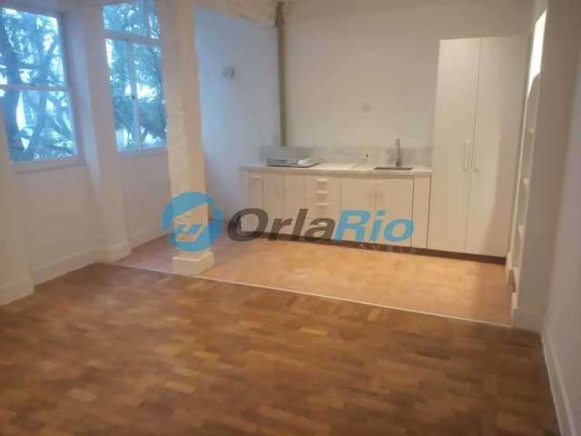 Apartamento com 2 quartos à venda na Rua Leopoldo Miguez, Copacabana, Rio de Janeiro, 69 m2 por R$ 849.000