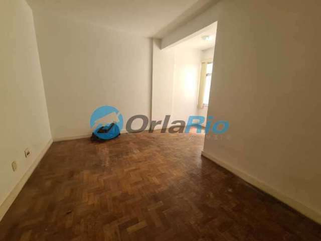 Apartamento com 2 quartos à venda na Rua Paula Freitas, Copacabana, Rio de Janeiro, 67 m2 por R$ 850.000