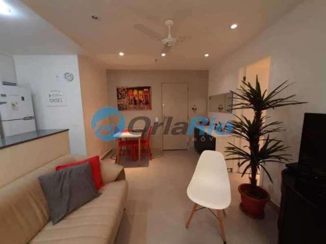 Flat com 1 quarto à venda na Rua Pompeu Loureiro, Copacabana, Rio de Janeiro, 35 m2 por R$ 700.000