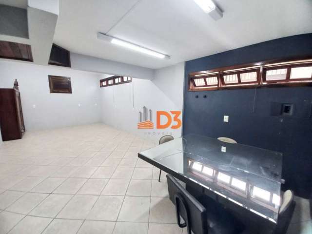 Ponto comercial para alugar no Itoupava Norte, Blumenau  por R$ 2.000