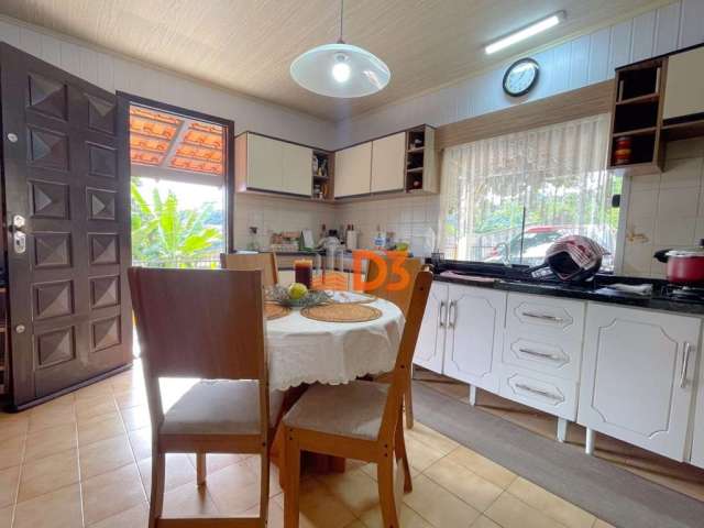 Casa com 2 quartos à venda no Garcia, Blumenau , 100 m2 por R$ 399.990