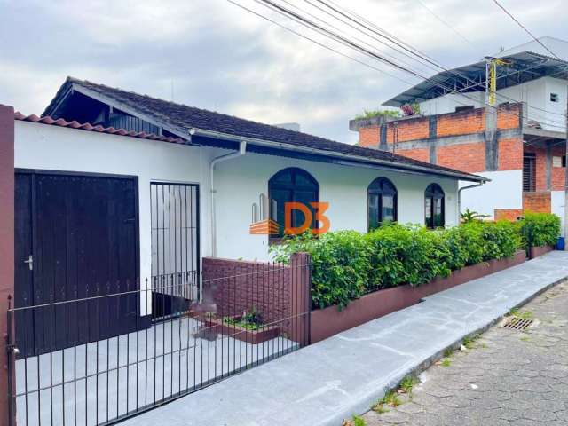 Casa com 2 quartos à venda no Garcia, Blumenau , 120 m2 por R$ 349.990