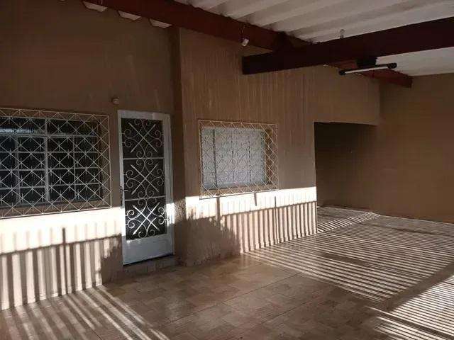 Casa para Venda em Taubaté, Parque Jaraguá, 5 dormitórios, 3 banheiros, 3 vagas