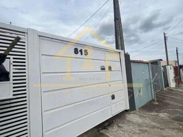 Casa para Venda em Taubaté, Parque Senhor do Bonfim, 2 dormitórios, 1 banheiro, 2 vagas