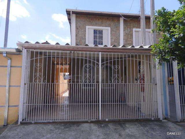 Sobrado para Venda em Taubaté, Jardim Mourisco, 2 dormitórios, 1 banheiro, 1 vaga