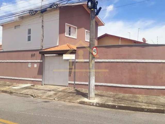 Sobrado para Venda em Taubaté, Residencial Novo Horizonte, 3 dormitórios, 1 suíte, 3 banheiros, 3 vagas